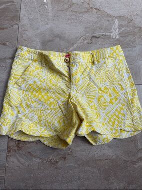 Lilly Pulitzer Palmita Stretch Shorts ☀️🍋